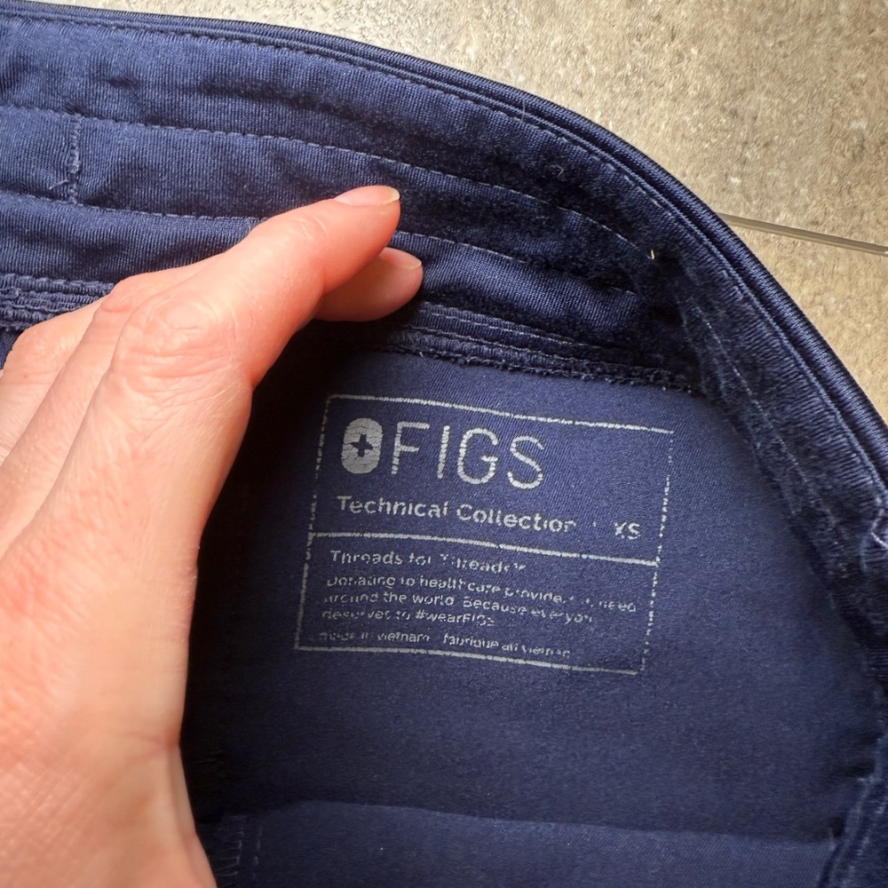 Figs Navy XS regular rise Zamora joggers - Picture 4 of 6